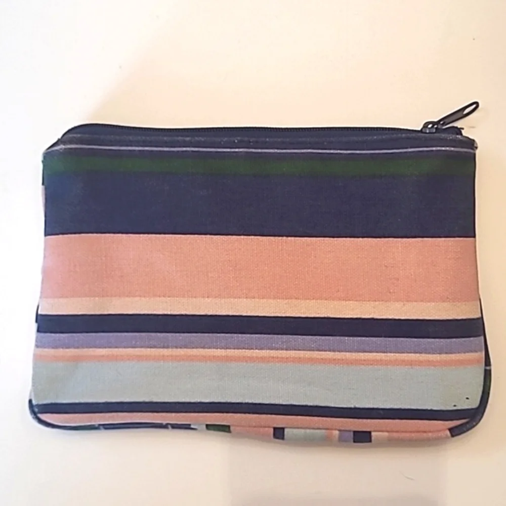 Victoria's Secret Cosmetic Bag Make Up Jewelry Pouch Pink Colorblock Zip Travel